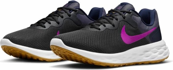 Atlete për meshkuj Nike, të zeza