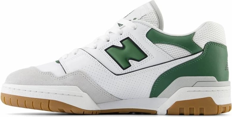 Atlete New Balance, të bardha dhe të gjelbra