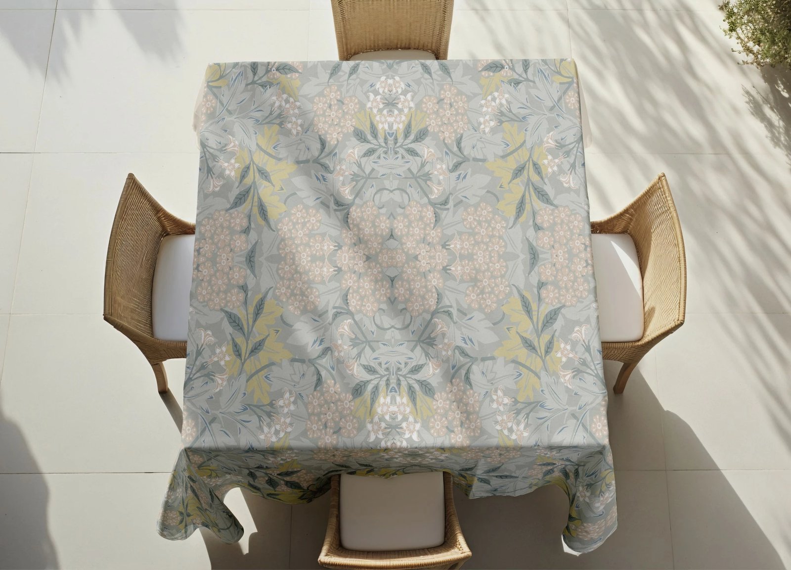 Mbulesë tavoline Hermia, shumëngjyrëshe, Asr-tblclt25-22, 140x140cm Mbulesë tavoline Hermia, shumëngjyrëshe, Asr-tblclt25-22, 140x140cm