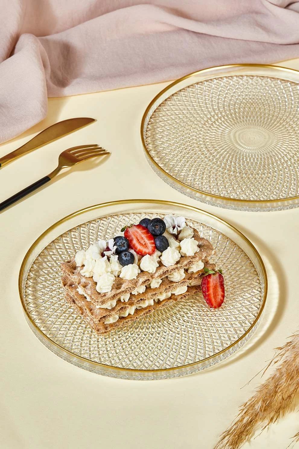 Set pjatash ëmbëlsirash (6 copë), Hermia, Mina, xham transparent, 21cm