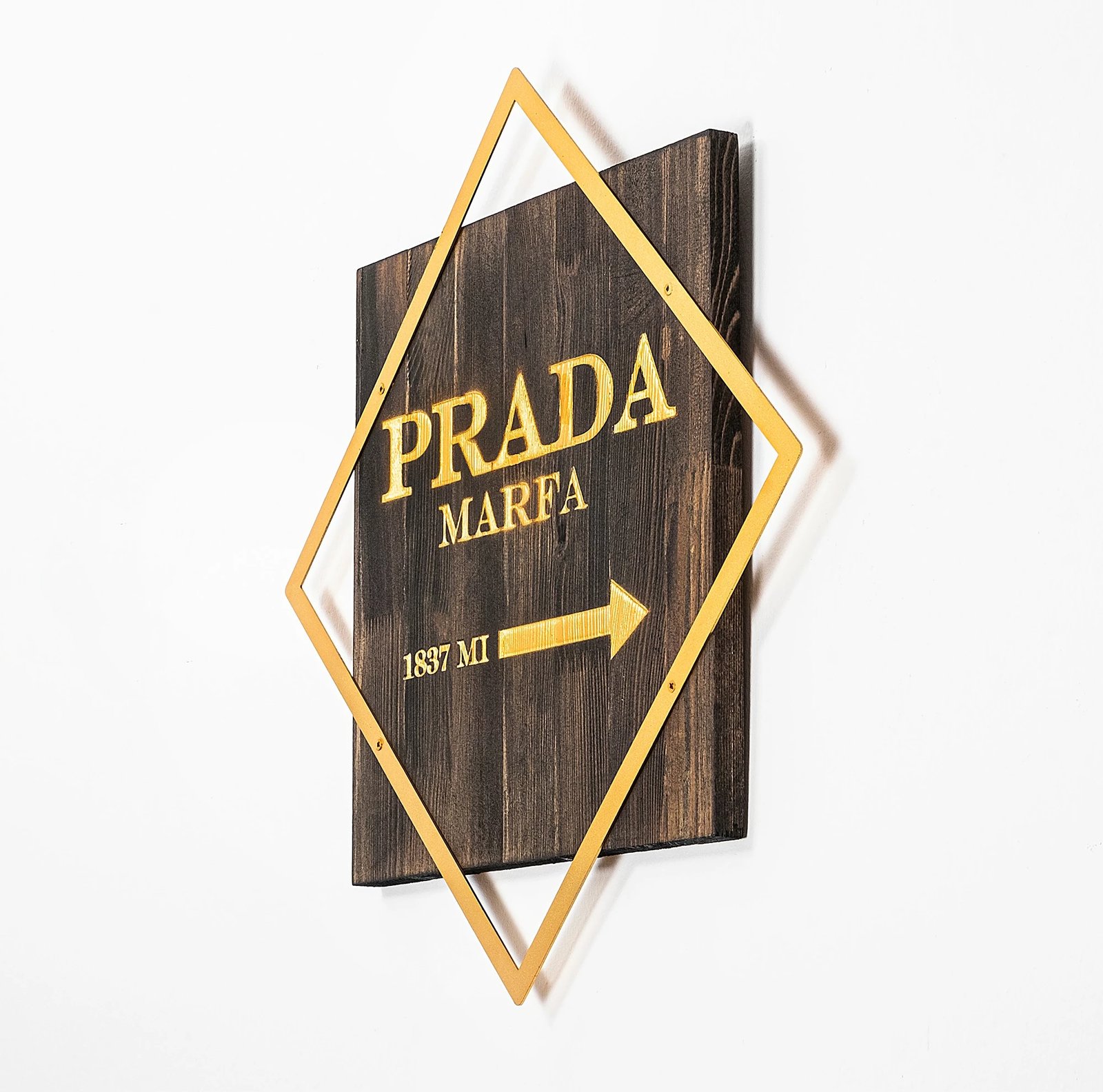 Aksesore dekorativ prej druri për mur, Wallity, ngjyrë arre dhe ari