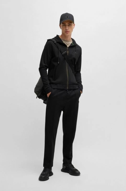 Atlete për meshkuj Boss, të zeza