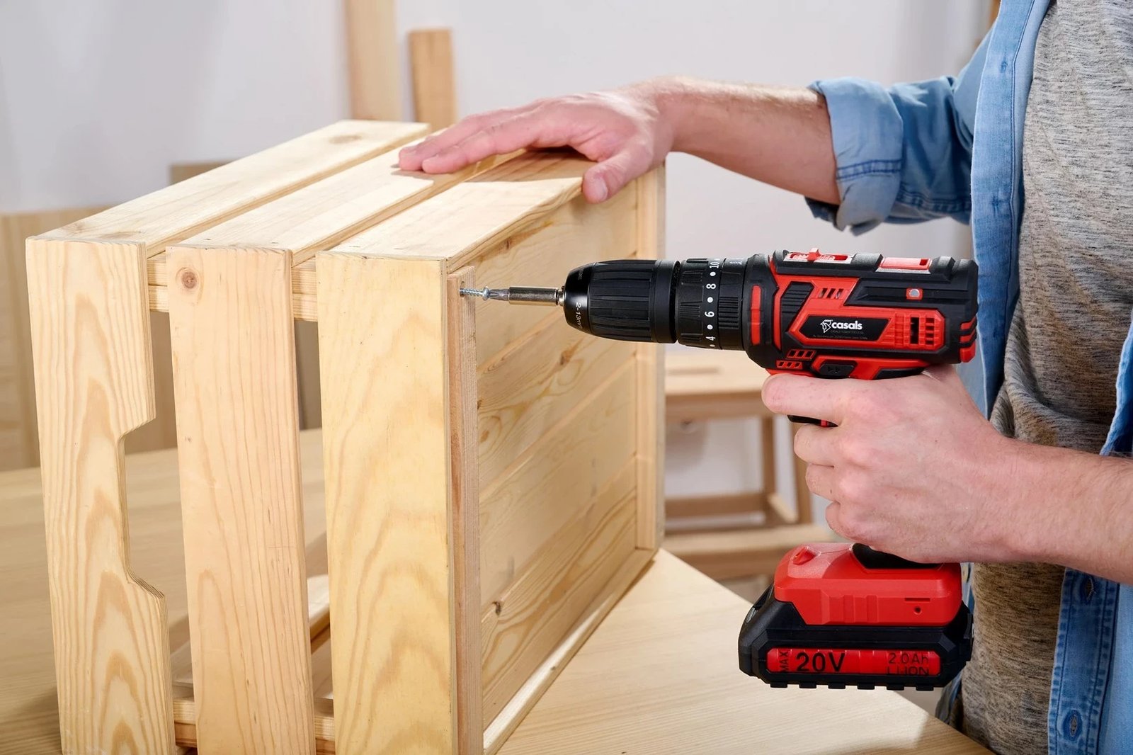 Kaçavidë/spiralë pa kabllo Casals CID2050B, 20V, 1 bateri, e zezë-kuqe