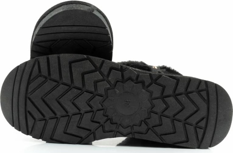 Çizme të shkurta O'Neill për femra, të zeza