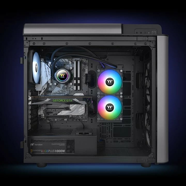 Ftohës i lëngshëm Thermaltake TT TH240 ARGB, 12 cm, 1500 RPM, 3300 RPM, 57.05 cfm, Zi