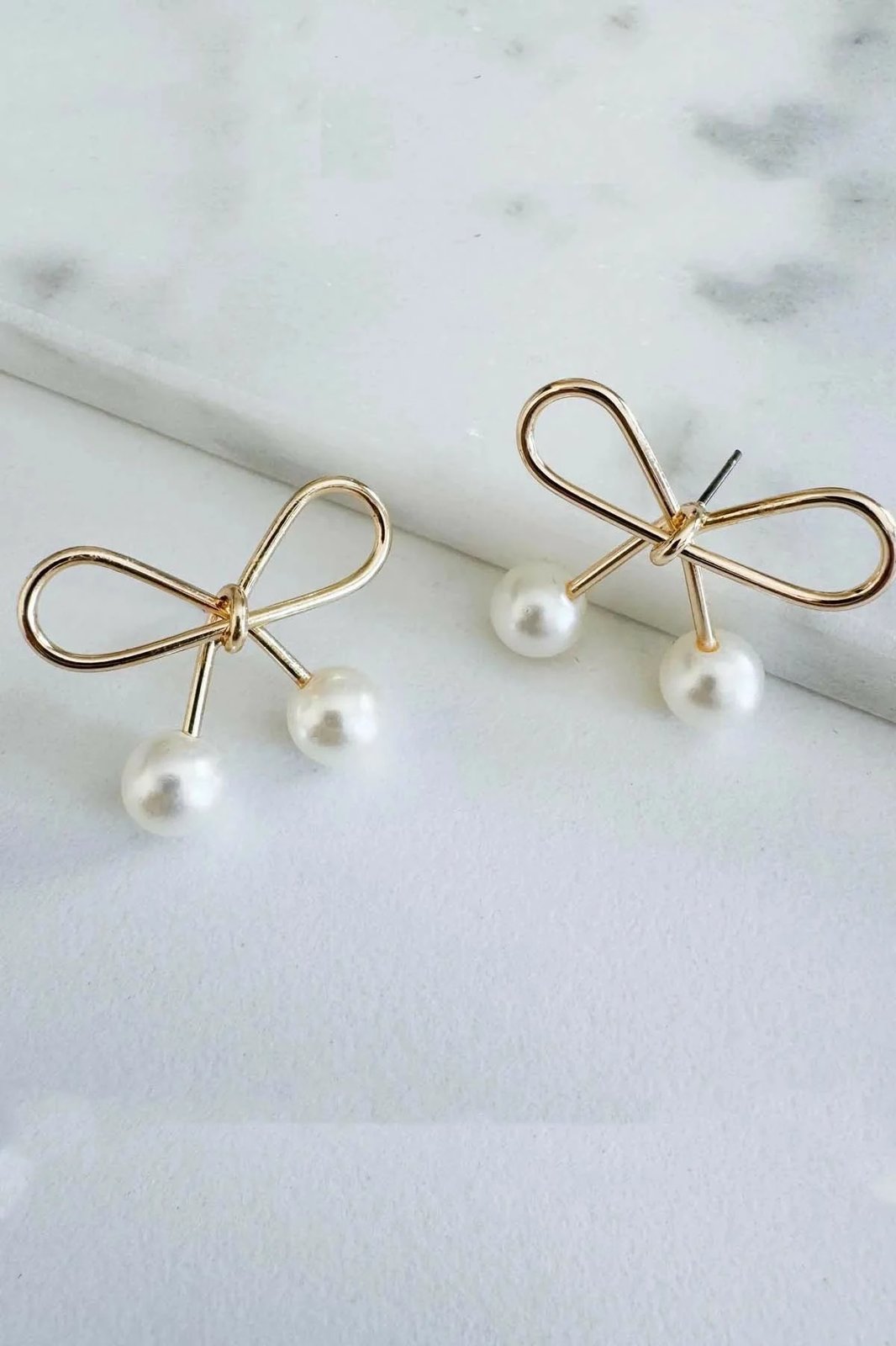 Vathë Jumeon, ngjyrë ari, Gld-İncfynkkp