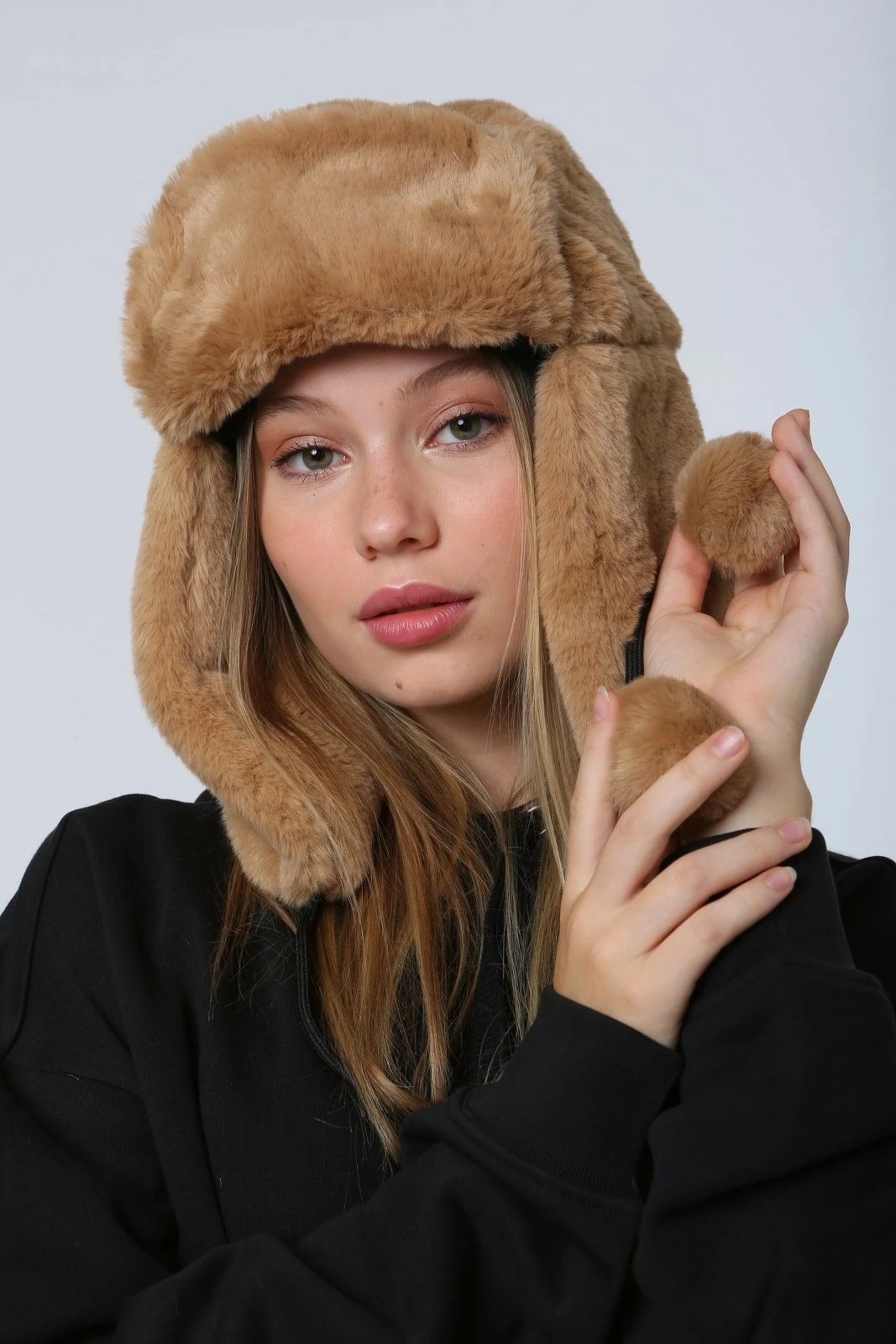 Kapelë dimri për gra, ngjyrë camel, Jumeon, Bere1103