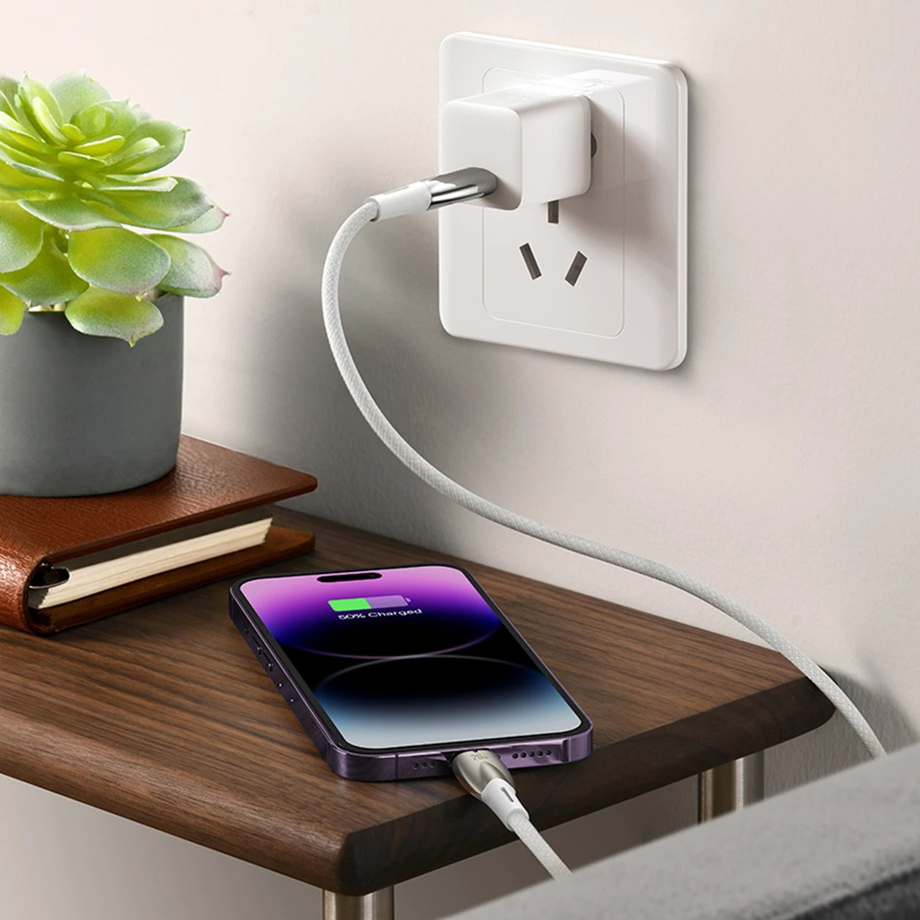 Kabllo Baseus Glimmer Series USB-A në Lightning, 2m, 2.4A, e zezë