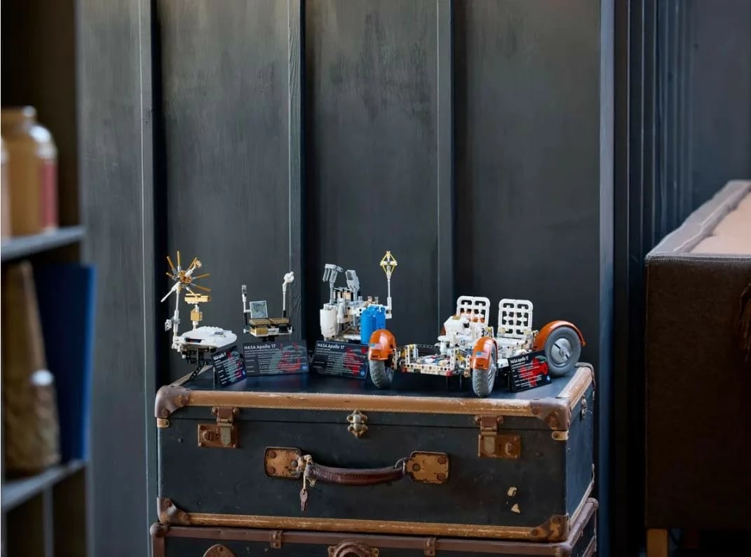 Set ndërtimi LEGO Technic NASA Apollo LRV 42182, 1913 pjesë, plastikë