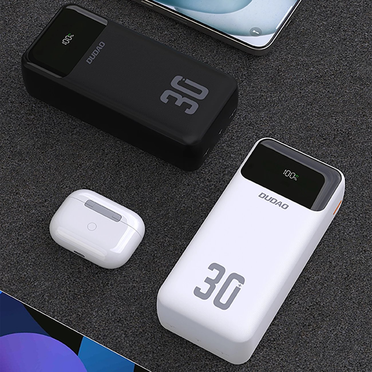 Powerbank Dudao K15MAX, 30000mAh, 22.5W, me kabllo të integruara, e zezë