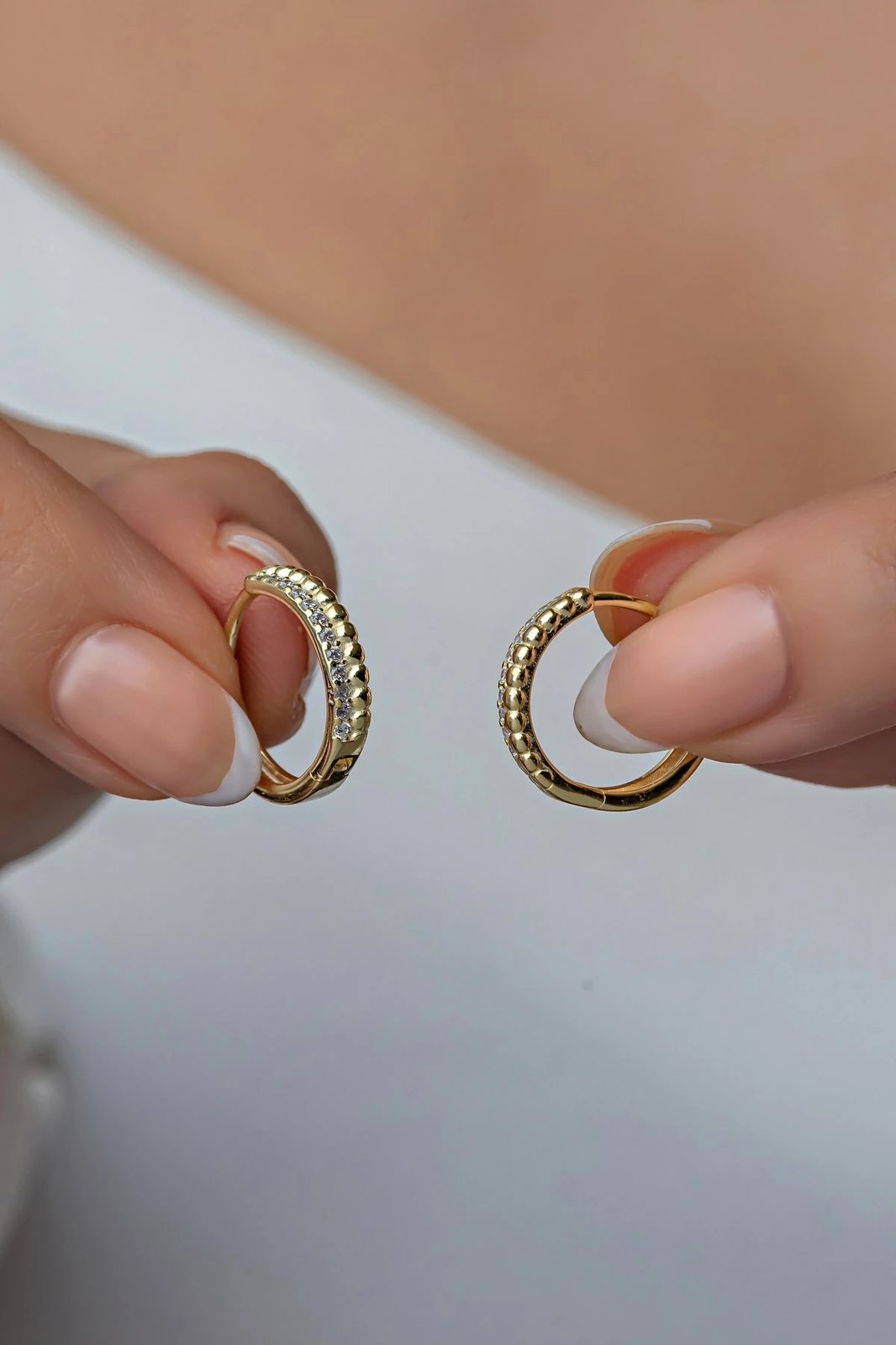 Vathë argjendi Jumeon, NRZ998901