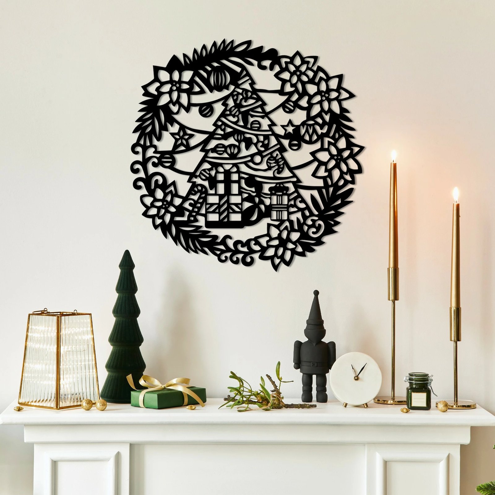 Aksesor dekorativ metalik për mur Wallity, Vit i Ri 2, ngjyrë e zezë, 42x42cm