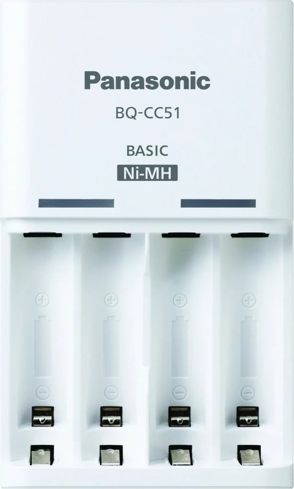 Set karikues bazik Panasonic Eneloop BQCC51 me 4 bateri AA të rikarikueshme 2000 mAh