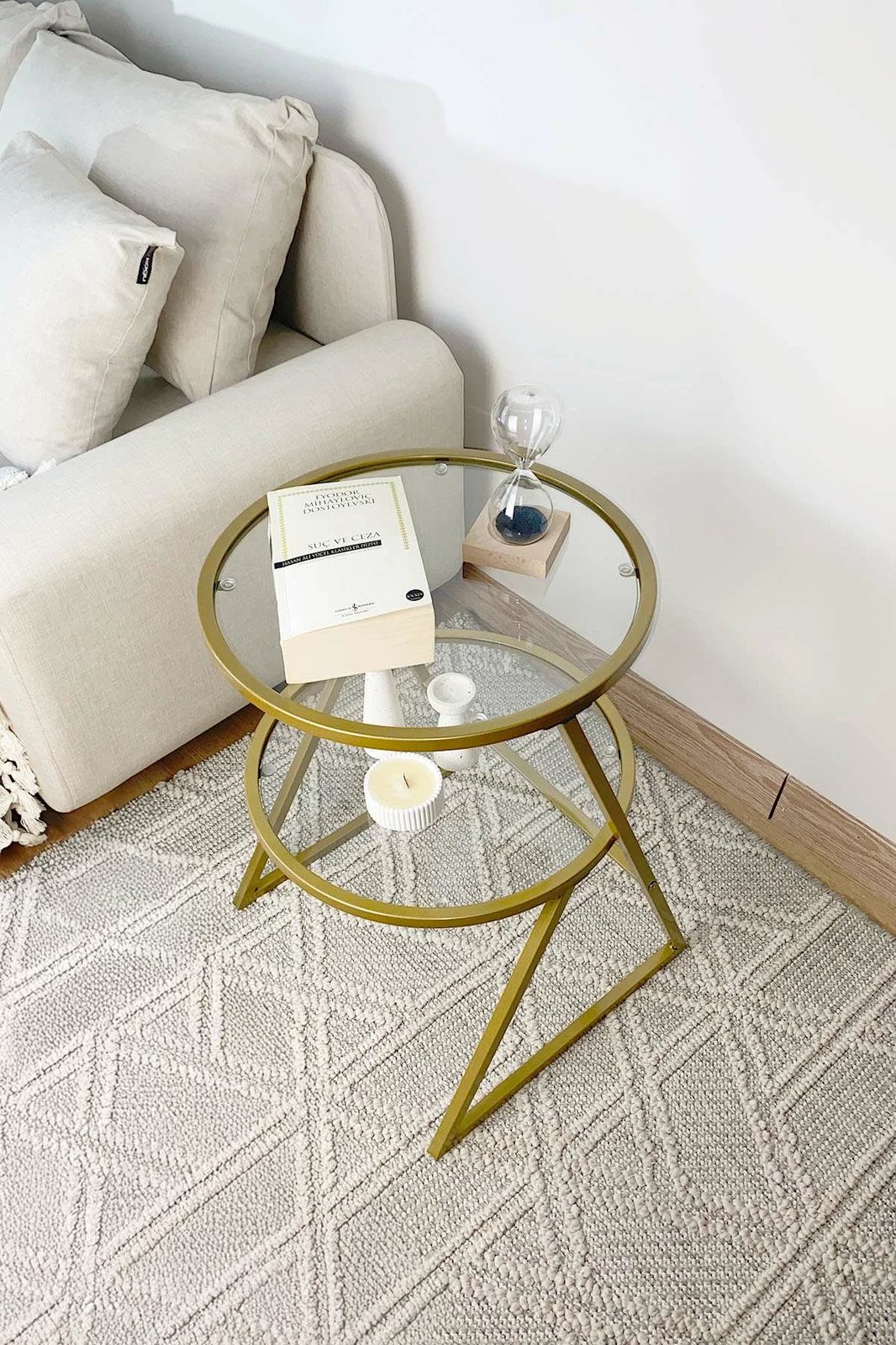 Tavolinë anësore Skye Decor, Valencia, ngjyrë ari