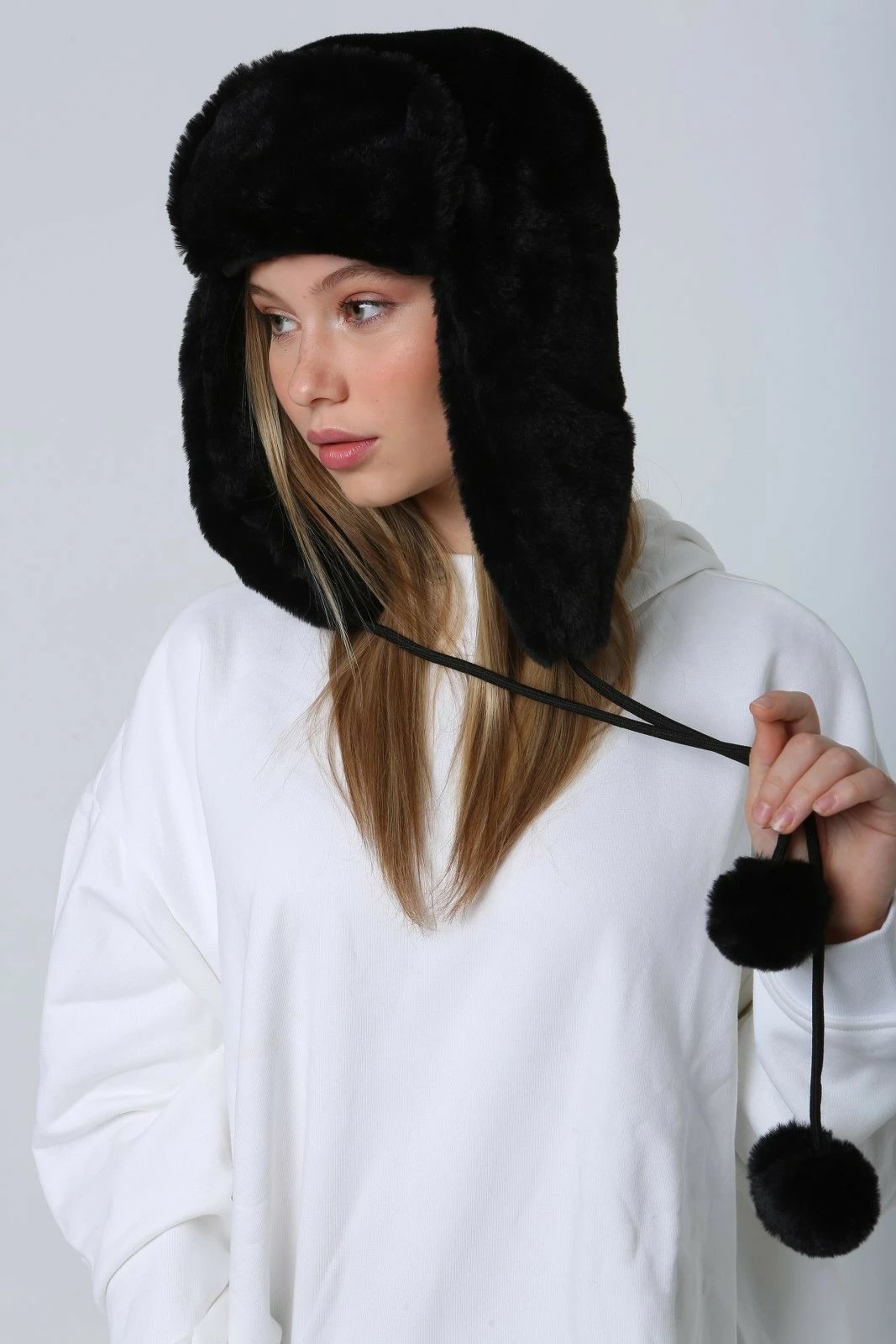 Kapelë grash, ngjyrë e zezë, Jumeon, Bere1103