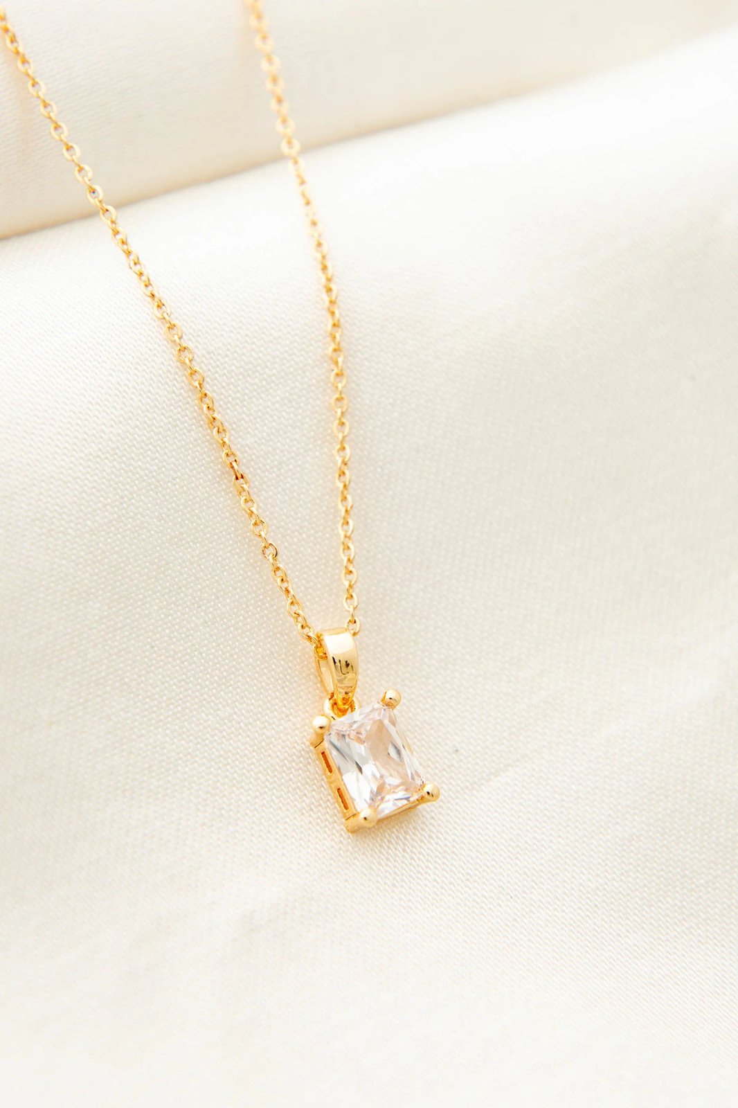 Varëse metalike, ngjyrë ari, Elika, CK9329