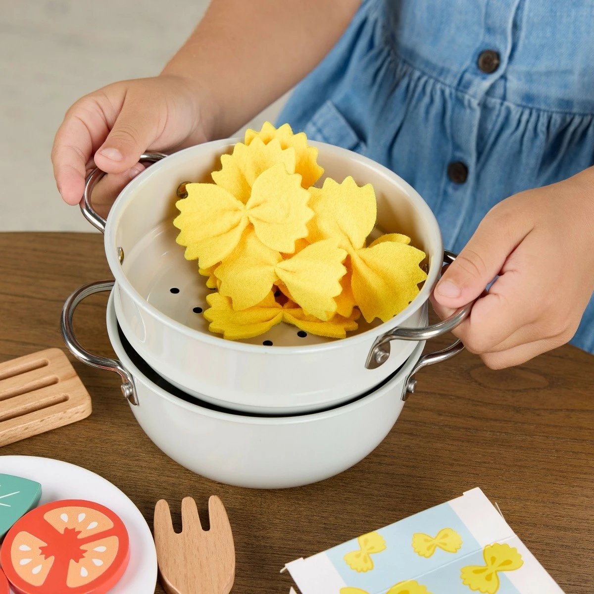 Set lodrash Chef's Pasta Fisher Price JFG14, 31 pjesë, shumëngjyrëshe