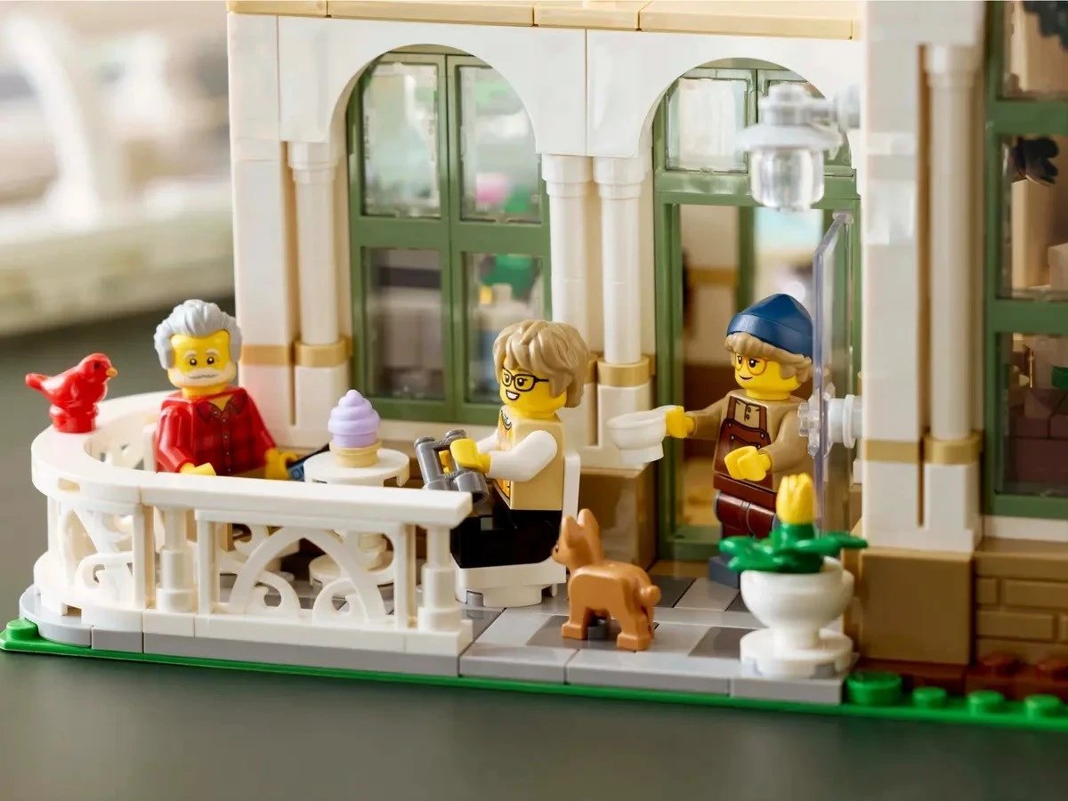 Set LEGO IDEAS 21353 Botanical Garden