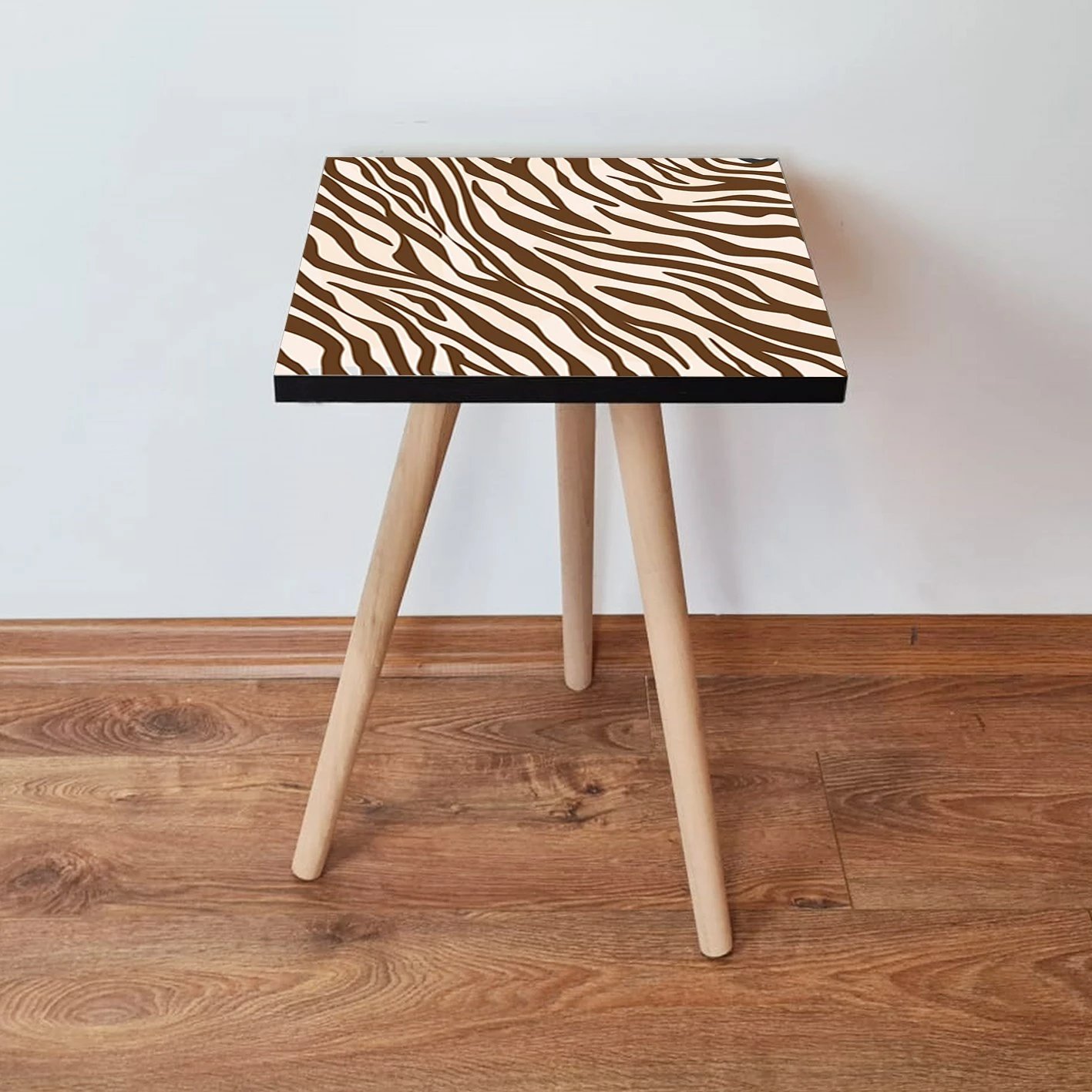 Tavolinë anësore Skye Decor, ngjyrë kafe-bardhë, Shp150