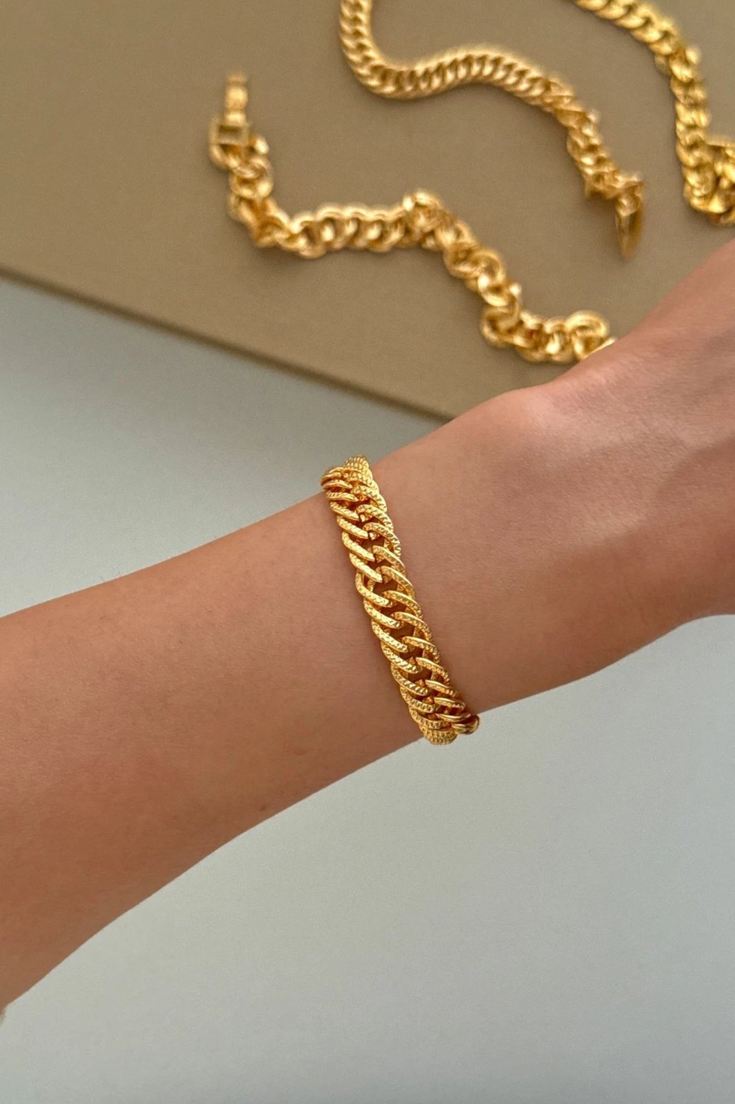 Byzylyk çeliku ngjyrë ari, Jumeon, BCYJ-251008