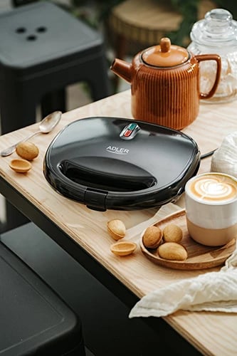 Aparat për biskota arra, Adler AD 3071, 12 copa, 750W, e zezë