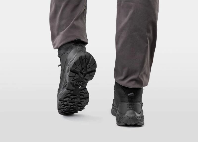 Çizme dimri për meshkuj Helly Hansen, të zeza