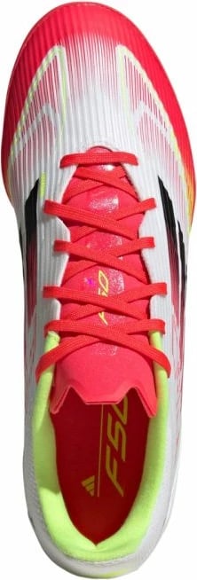 Atlete futbolli adidas për meshkuj, femra dhe fëmijë, të bardha dhe të kuqe