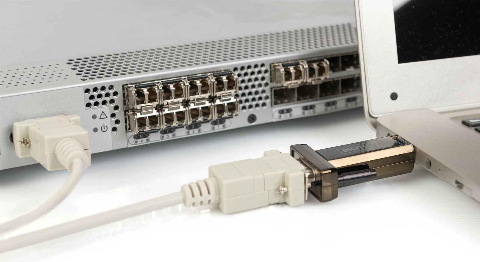 Adapter serial USB 2.0 Digitus, D-Sub, USB, Ngjyrë e zezë