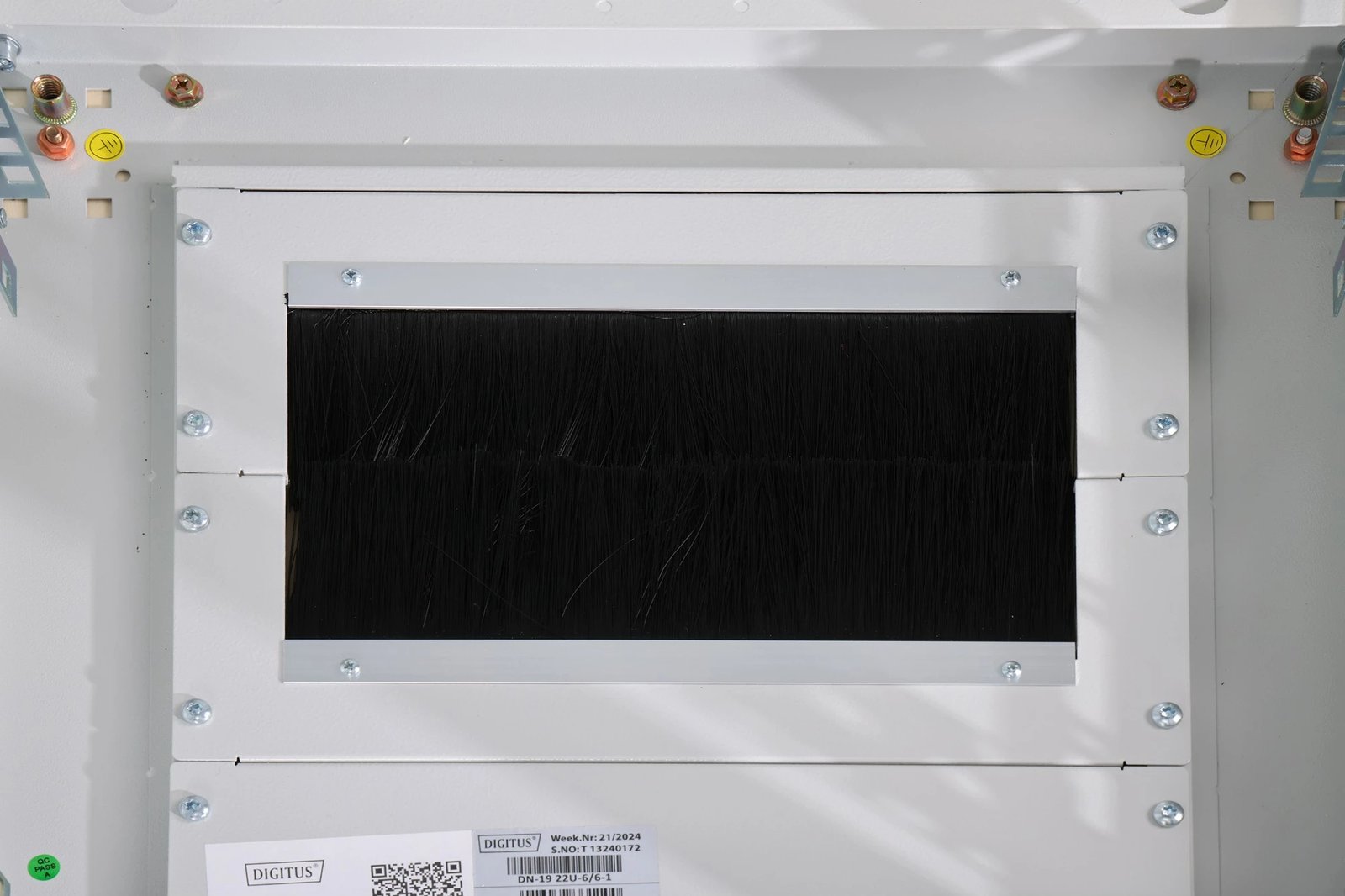 Kasë rrjeti Digitus Unique 22HE 1164x600x600mm, gri