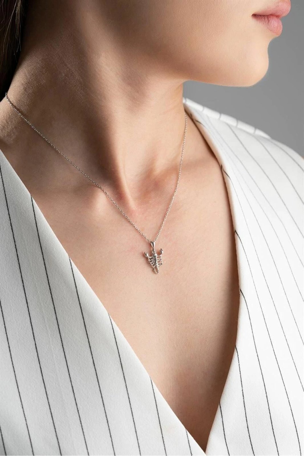 Varëse argjendi Jumeon, DL5970