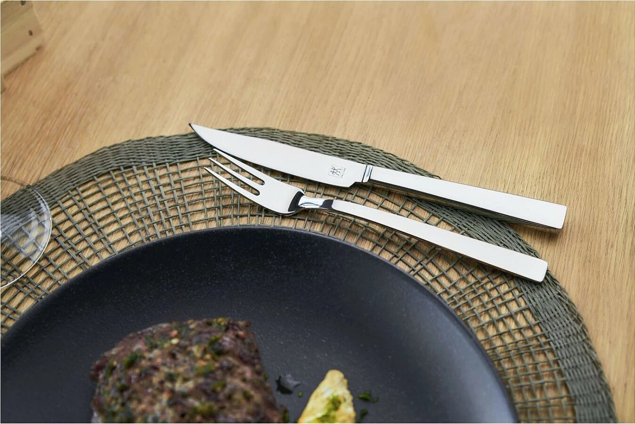 Set biftekësh Zwilling 12 copë, çelik inox, kuti druri