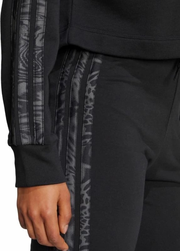 Duks për femra adidas, i zi