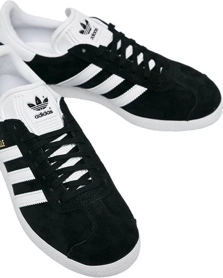 Atlete për femra Adidas, të zeza