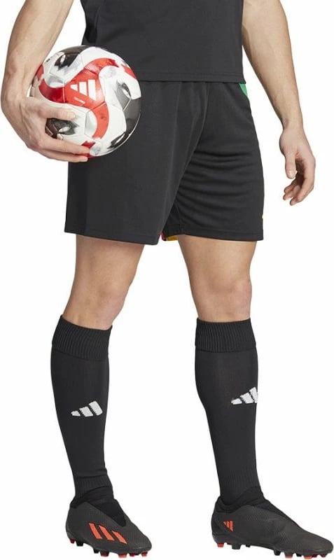 Shorce adidas për meshkuj, të zeza