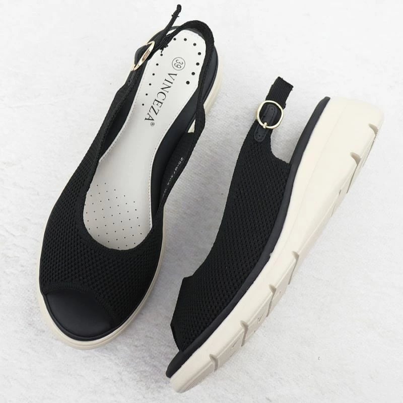 Sandale platforme tekstili për femra Vinceza 97303, të zeza