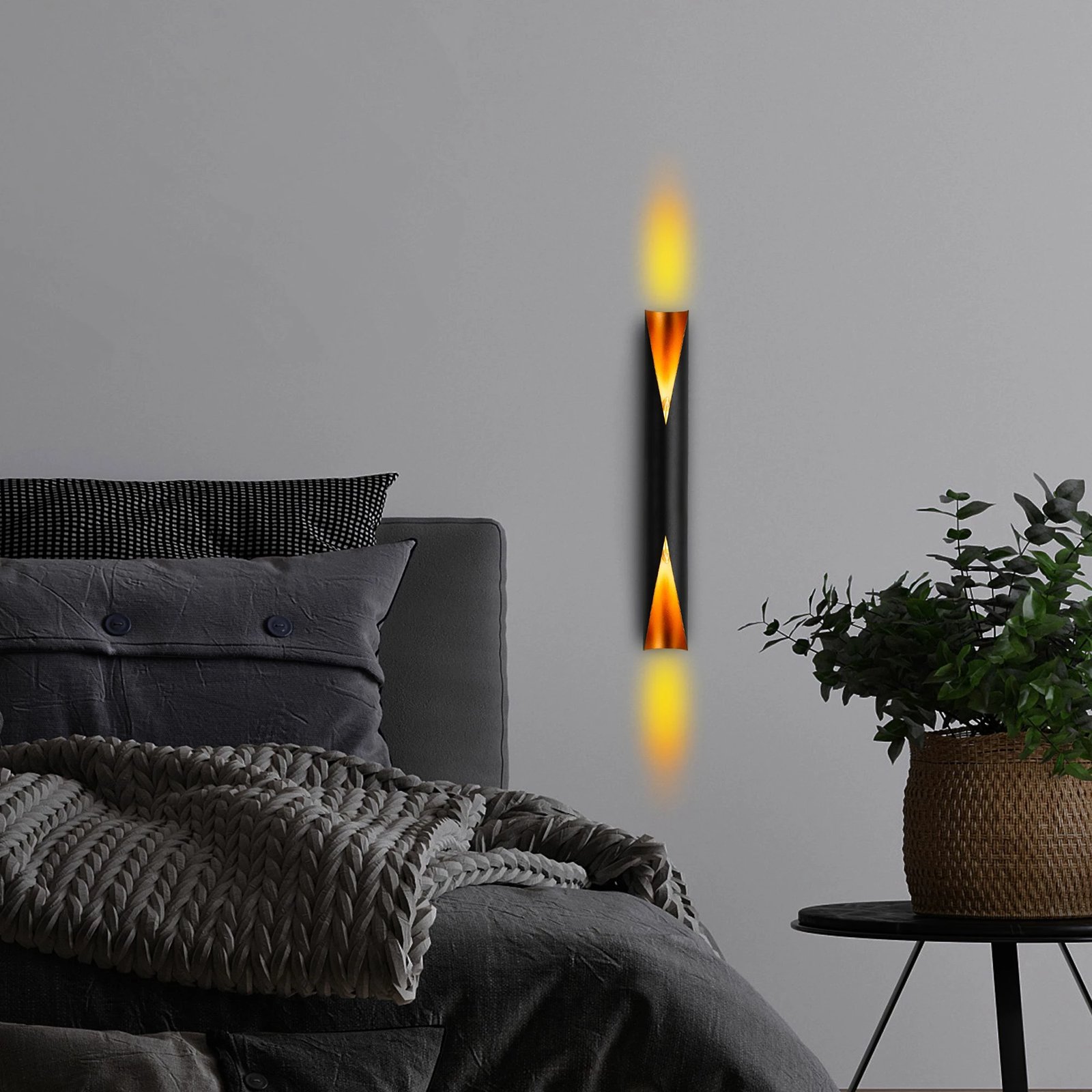 Llambë muri Opviq, Vega - 15366, ngjyrë e zezë