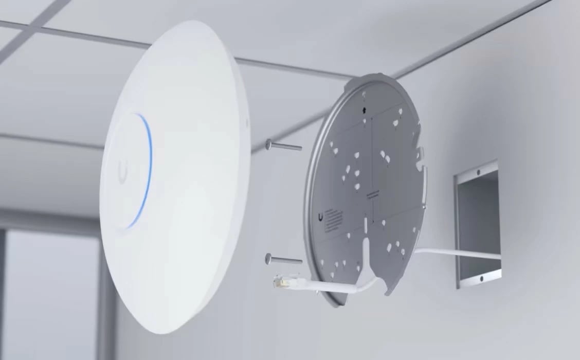 Access point UBIQUITI U7 Pro Max, Wi-Fi 7, i bardhë