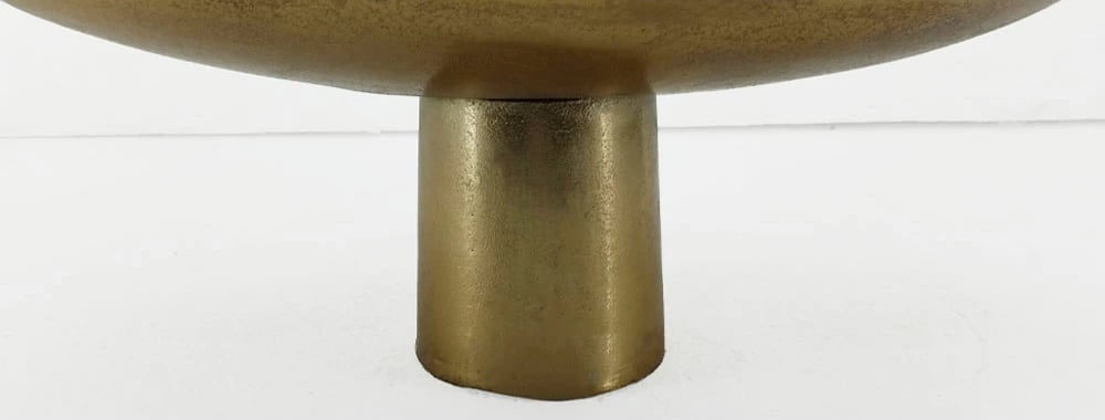 Tabaka dekorative në këmbë, alumin, ngjyrë ari, 46x26x18cm