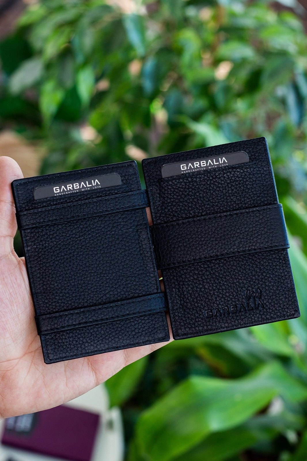 Mbajtës kartelash Zoozie Bags, Magic, i zi v2 Mbajtës kartelash Zoozie Bags, Magic, i zi v2