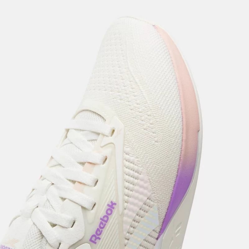 Atlete femra Reebok, të bardha