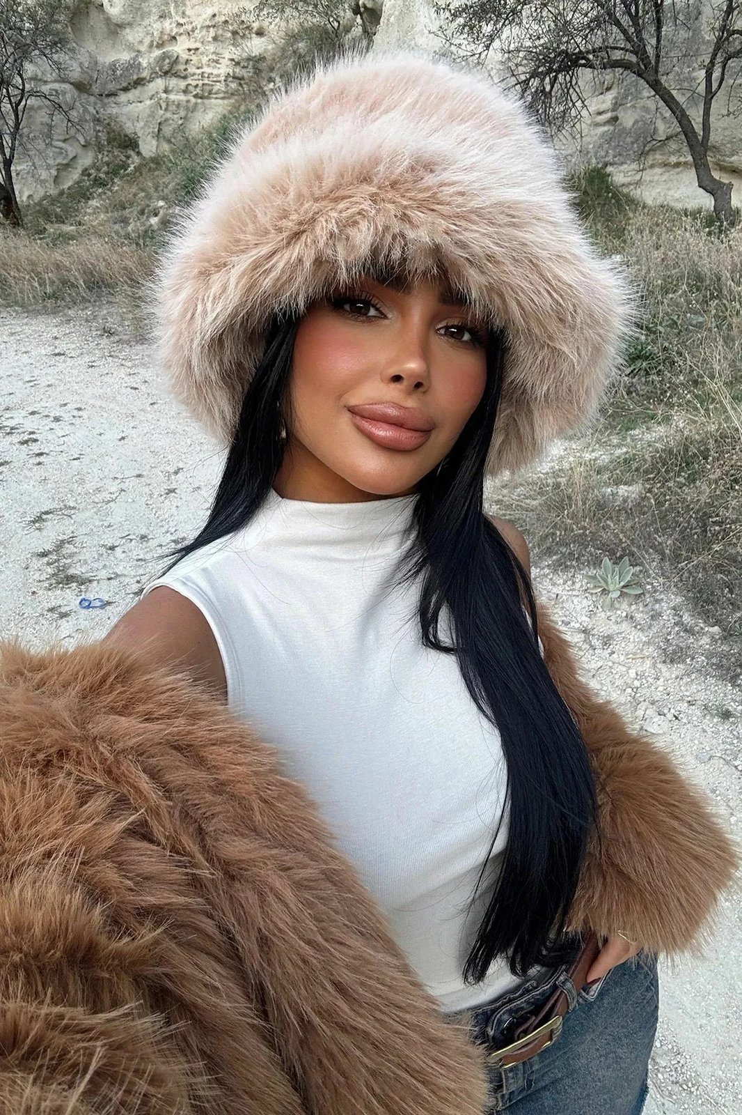 Kapelë për gra, ngjyrë camel, Jumeon, Spk1142