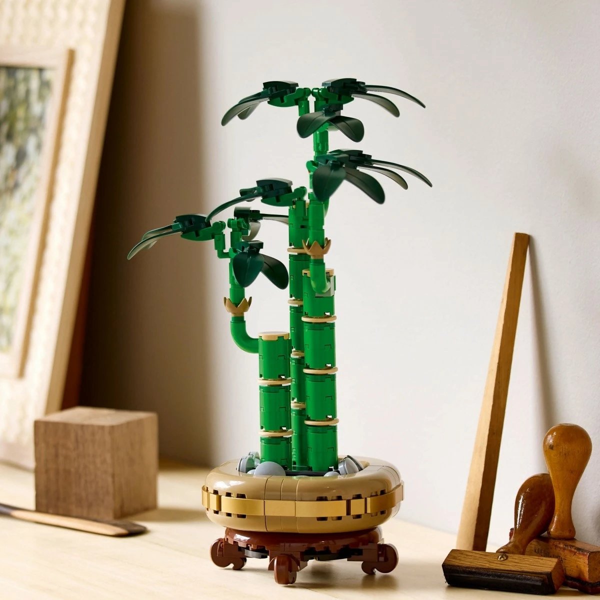 Set ndërtimi LEGO Botanical Collection Dracaena Sanderiana 10344, 325 pjesë, dekorim bambu, e gjelbër
