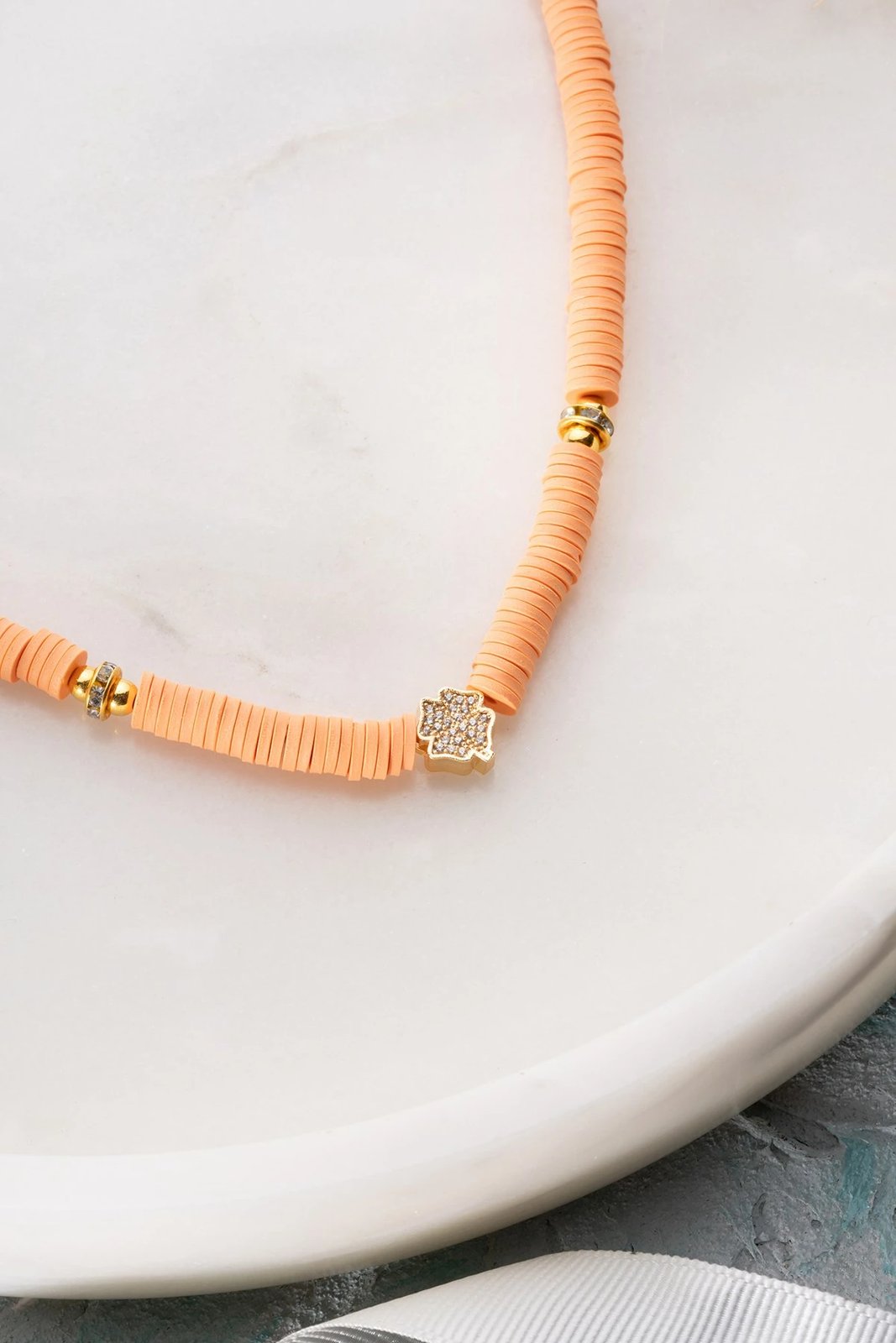 Qafore plastike shumëngjyrëshe Jumeon, KL-0867