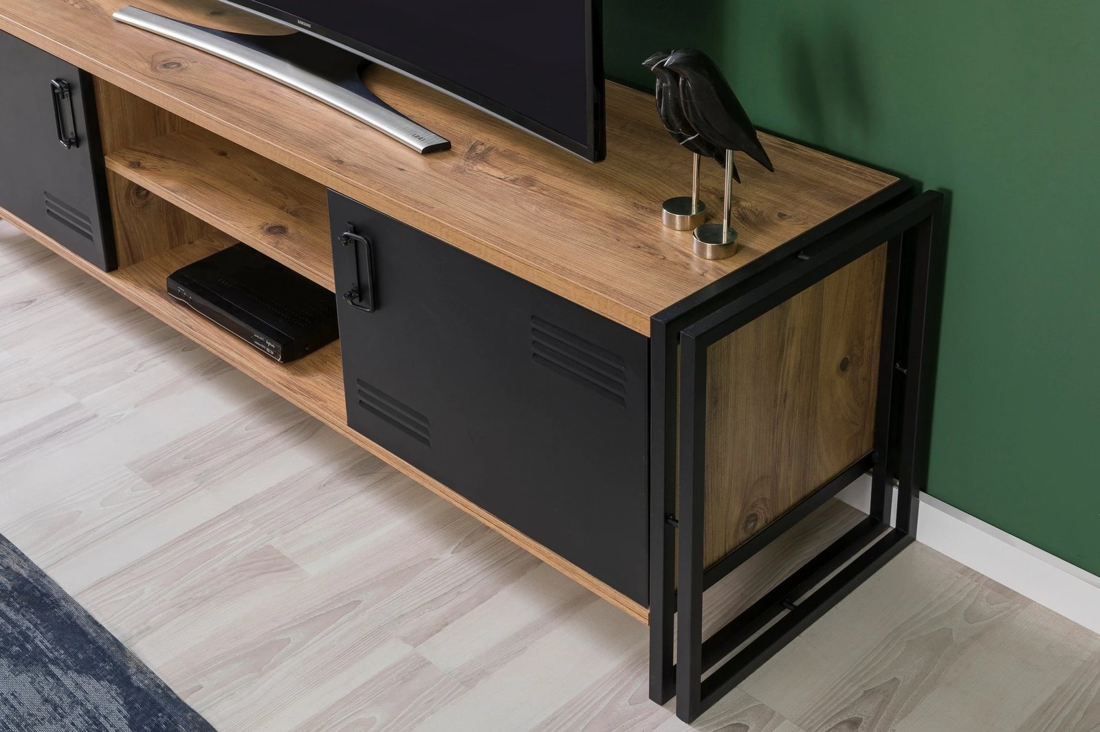 Set mobiljesh për dhomë dite, Skye Decor, Cosmo Takım 25, ngjyrë pishë Atlantike dhe e zezë