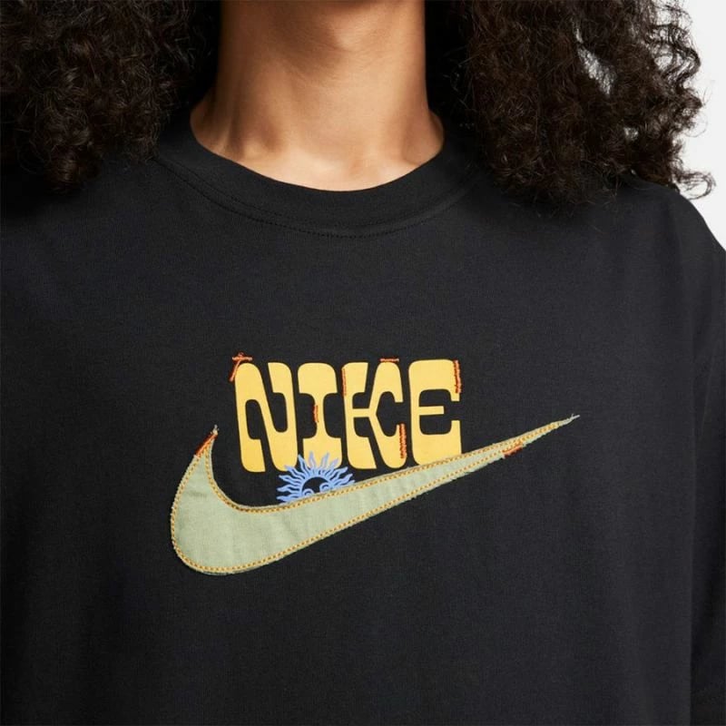 Maicë për meshkuj Nike, e zezë