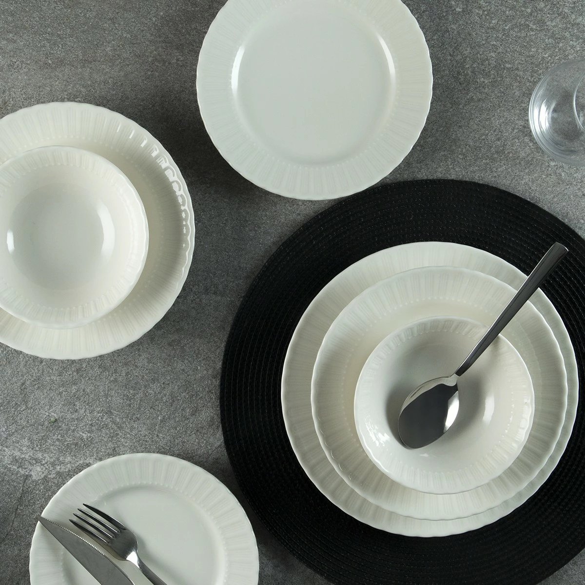 Set enësh për drekë (24 copë), Hermia Concept, SafirKrem