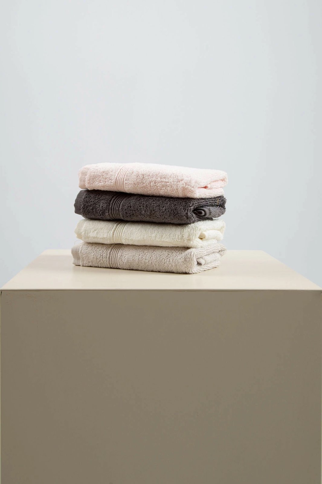 Set peshqirësh për larje (4 copë), Mijolnir, Deco