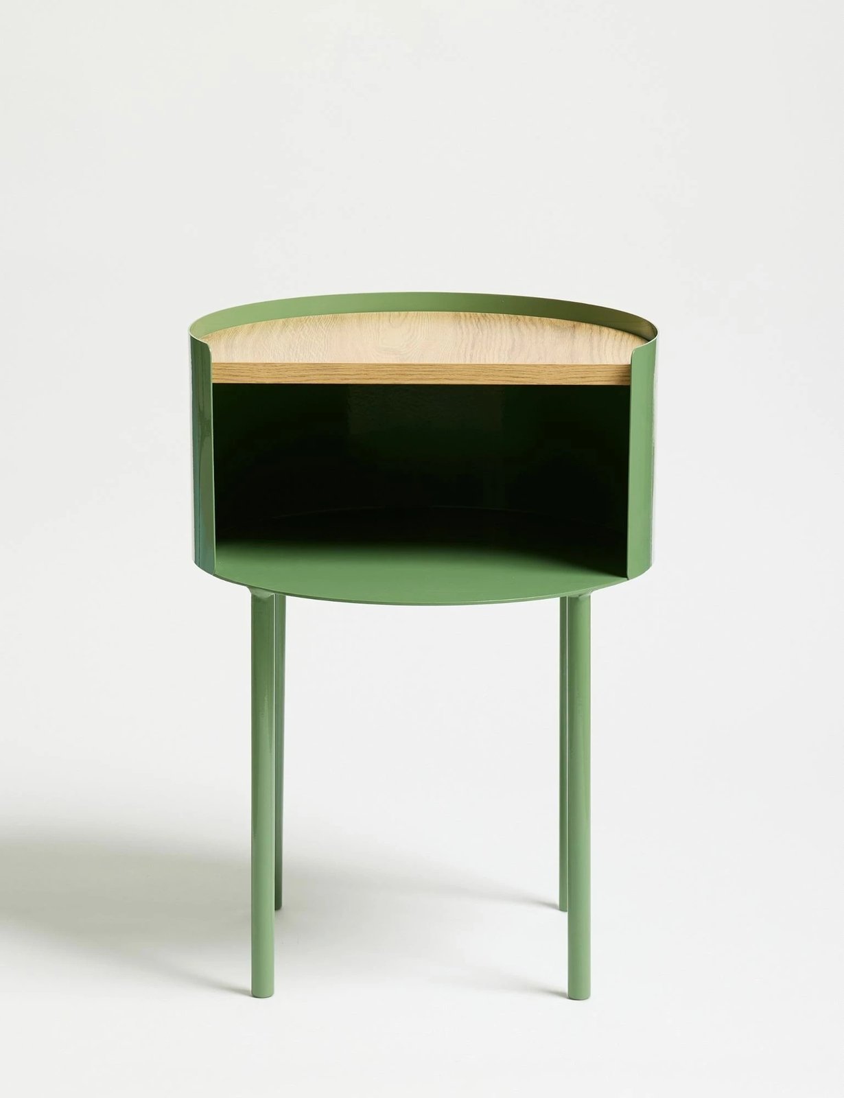 Tavolinë anësore Skye Decor, ngjyrë matcha, Espen