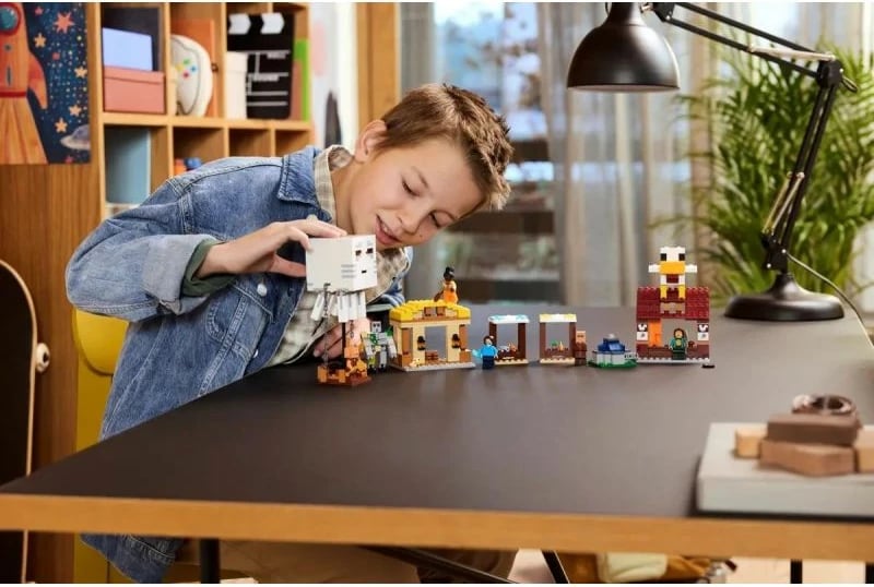 Set LEGO Minecraft për fëmijë