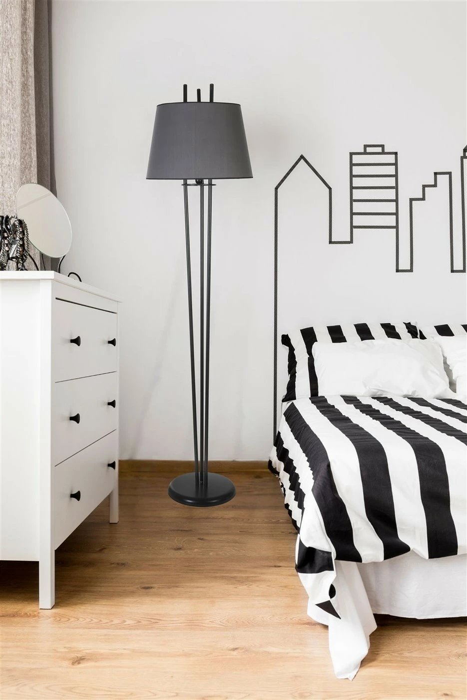 Llambë dyshemeje Opviq, ngjyrë gri e errët dhe e zezë, 165cm